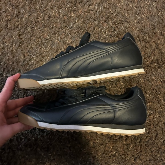 Puma Size 10 - Picture 4 of 5